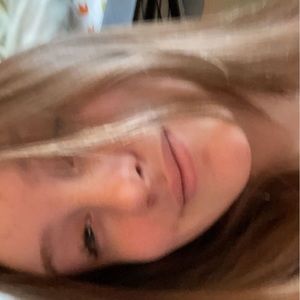 Meet your Posher, Cheyanne